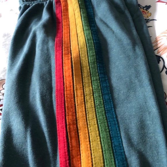 Authentic Aviator Nation Jogging Plants - Picture 4 of 4